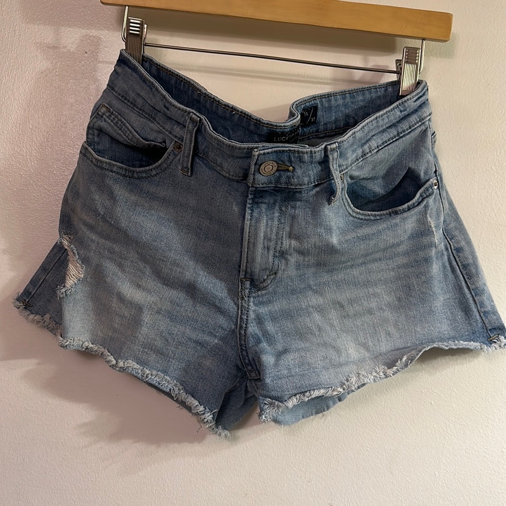 Lucky Brand The Cut Off Light Denim Shorts size 10/30